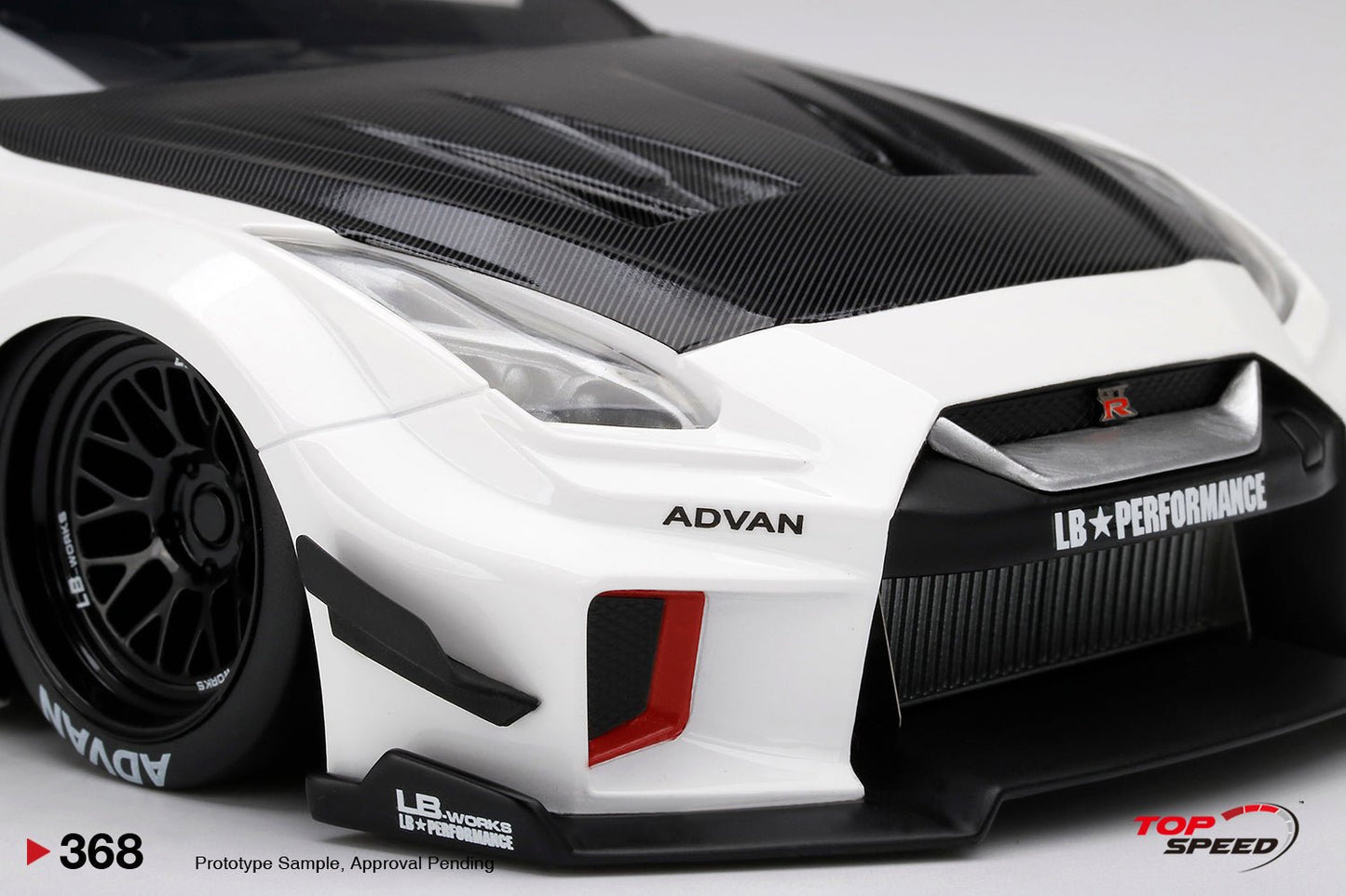 NISSAN LB-Silhouette WORKS GT 35GT-RR Ver.2 White