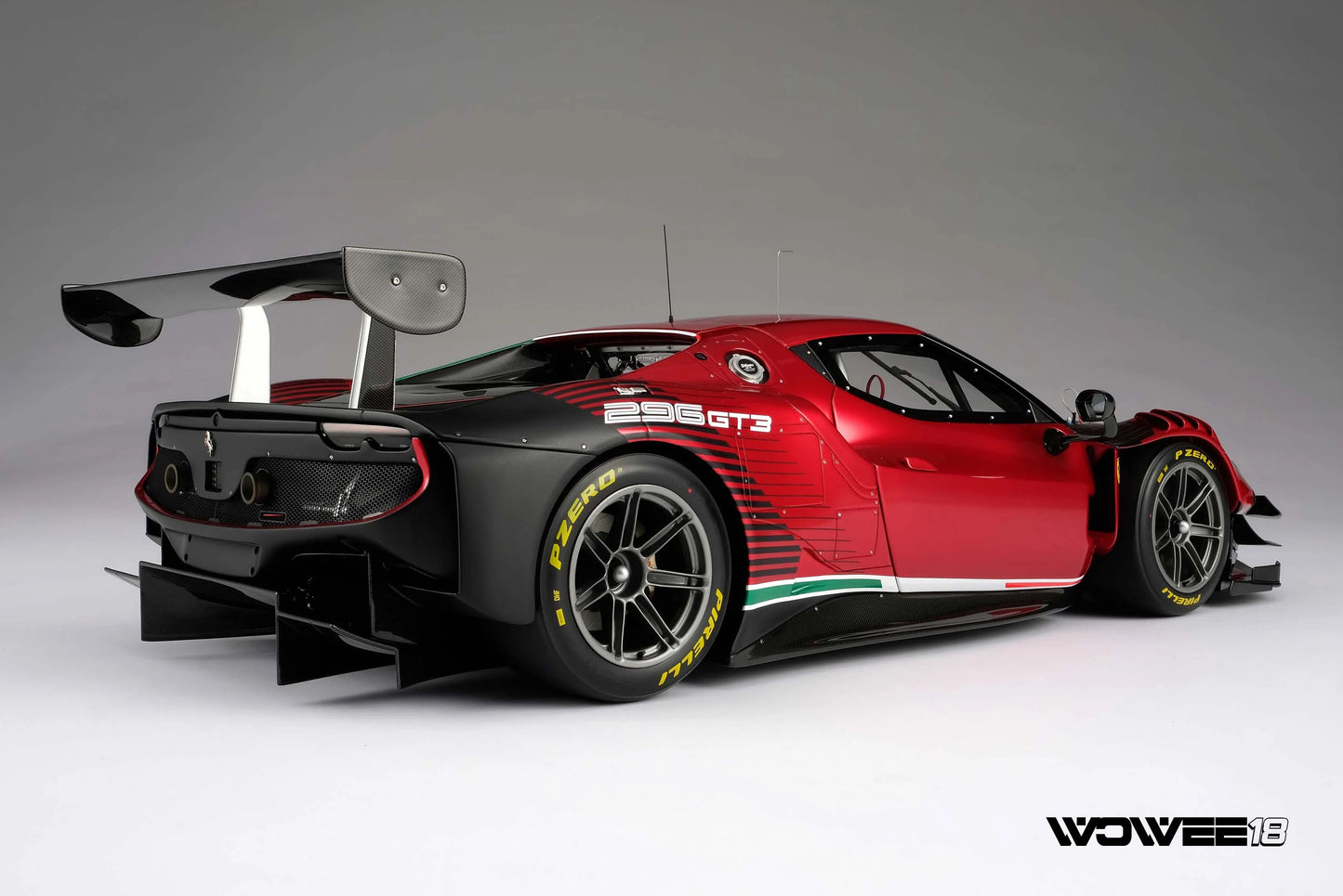 FERRARI 296 GT3-1/8-SCALE