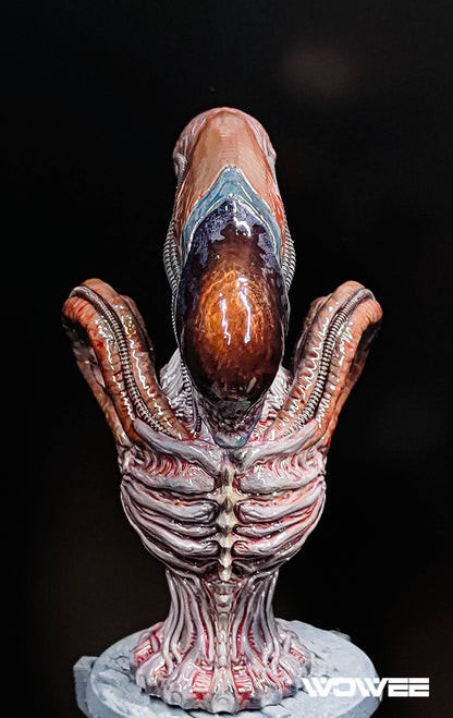 ALIEN RESIN BUST