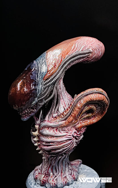ALIEN RESIN BUST