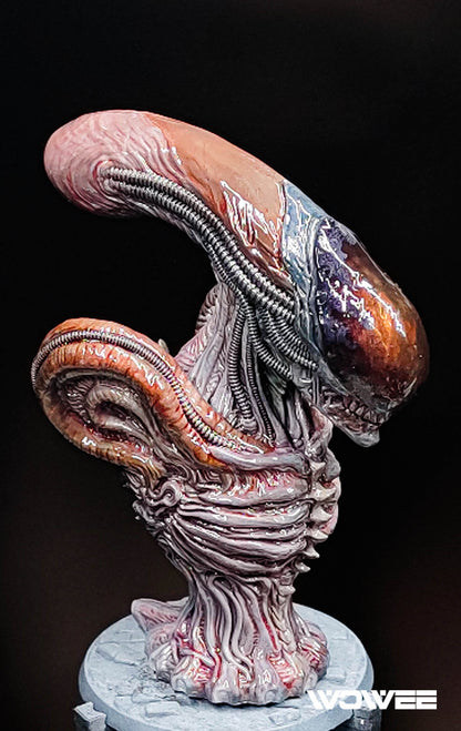 ALIEN RESIN BUST