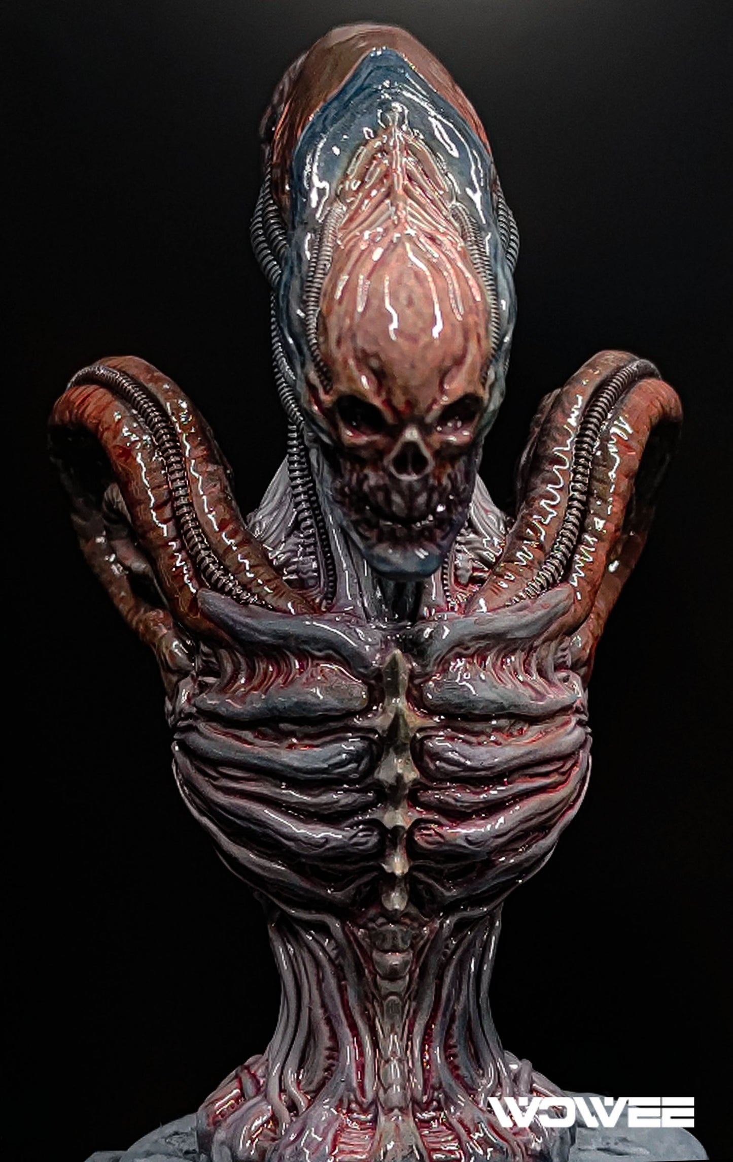 ALIEN RESIN BUST