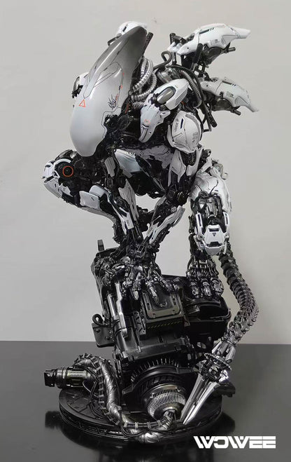 CYBORG-ALIEN - 30cm Resin Statue