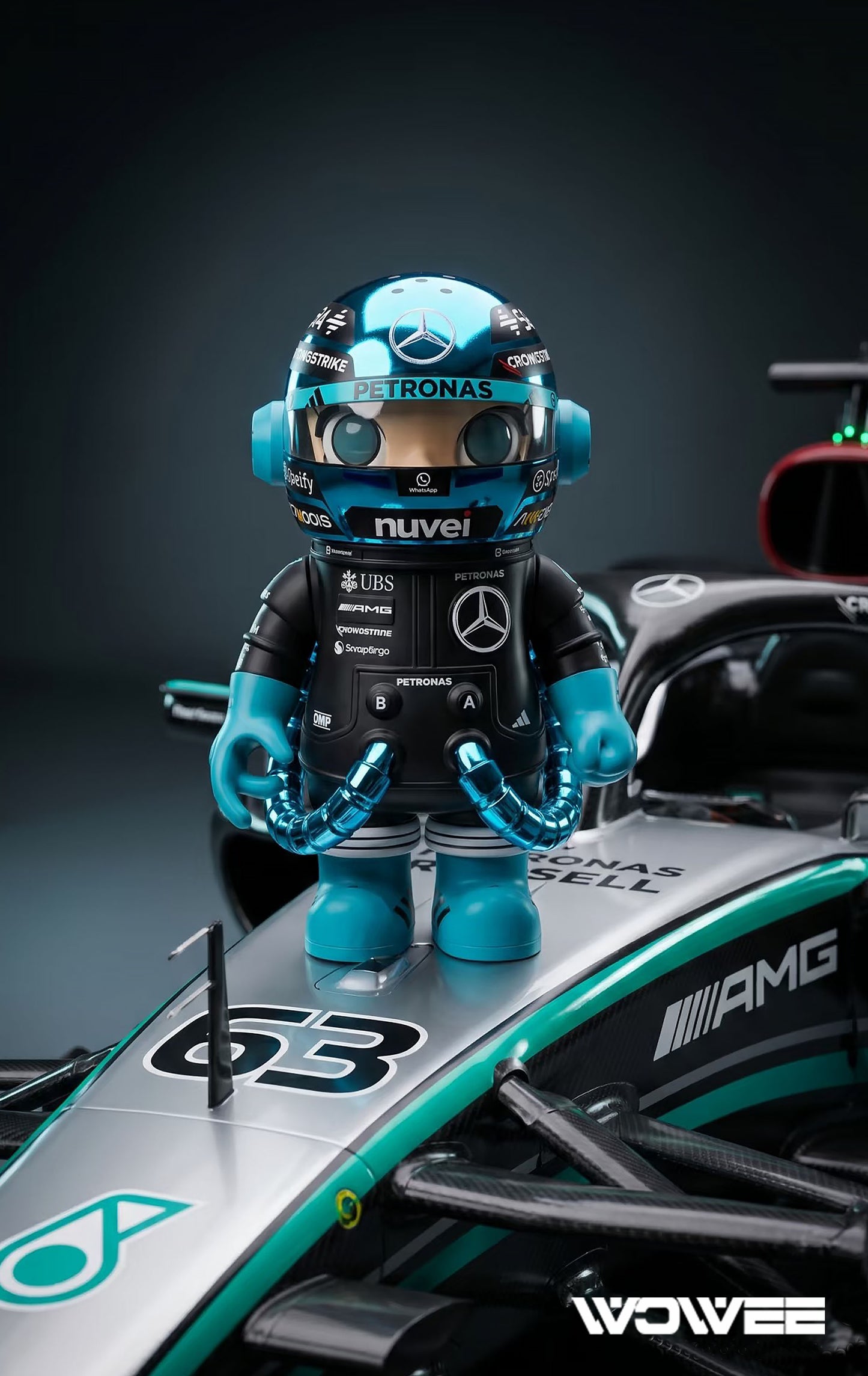 F1 DESIGNER TOY - GEORGE RUSSELL