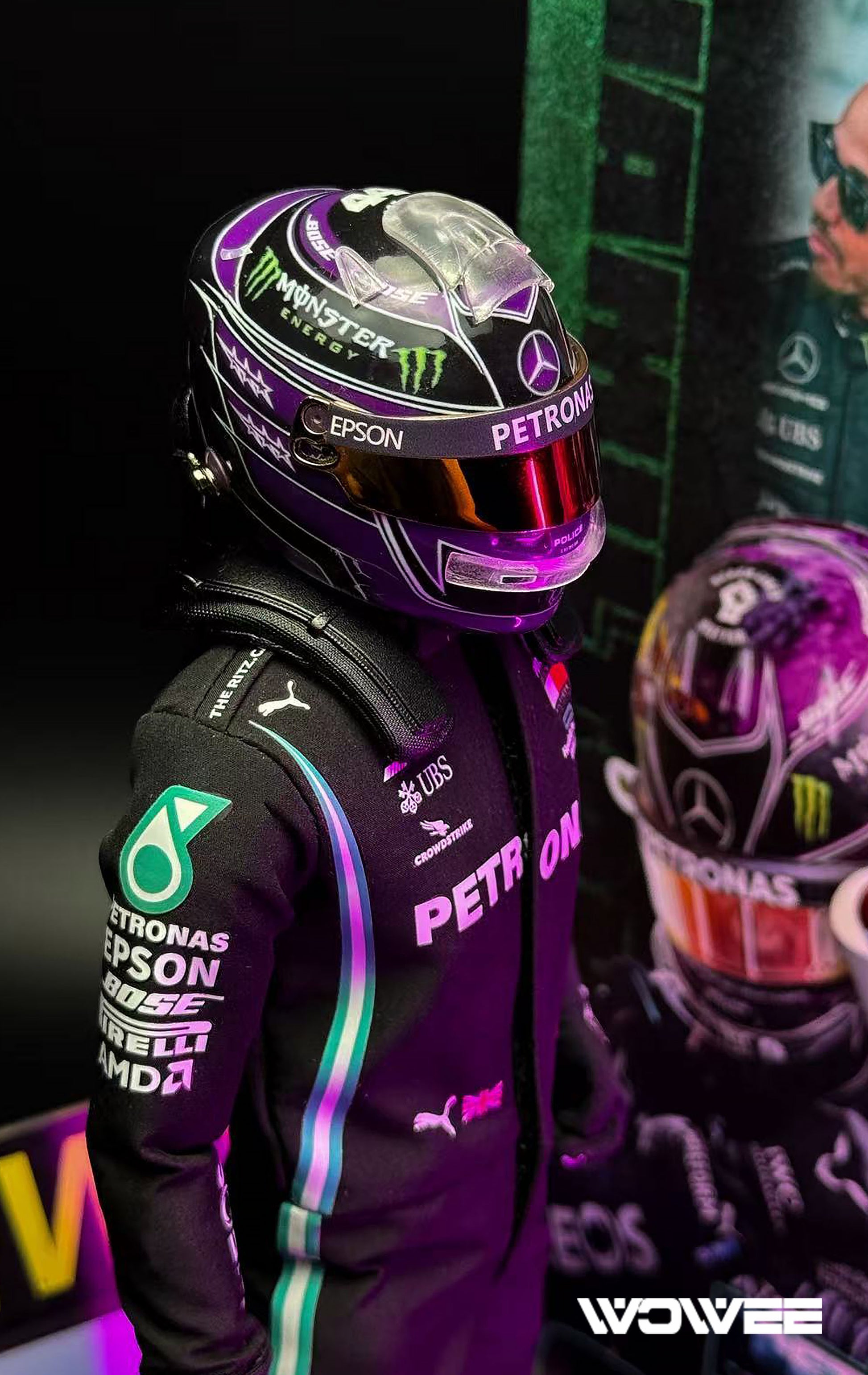 LEWIS HAMILTON - MERCEDES