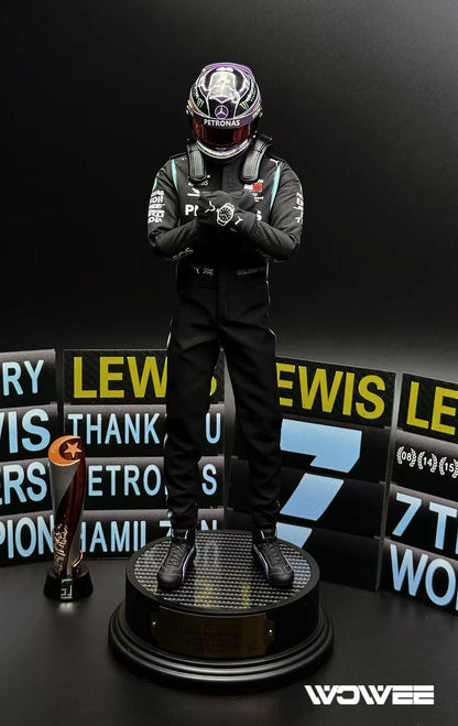LEWIS HAMILTON - MERCEDES