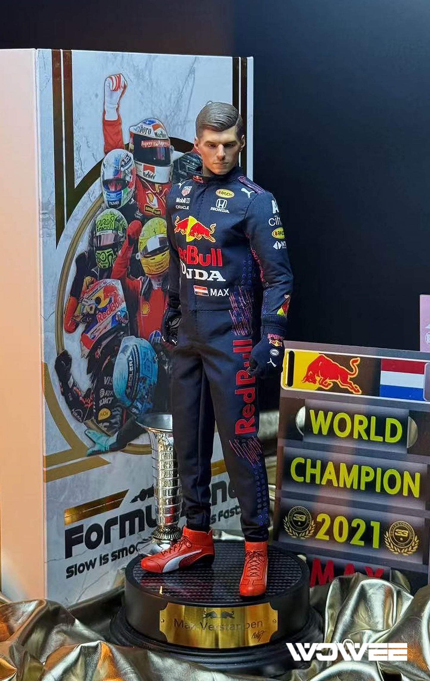 MAX VERSTAPPEN F1 ACTION FIGURE