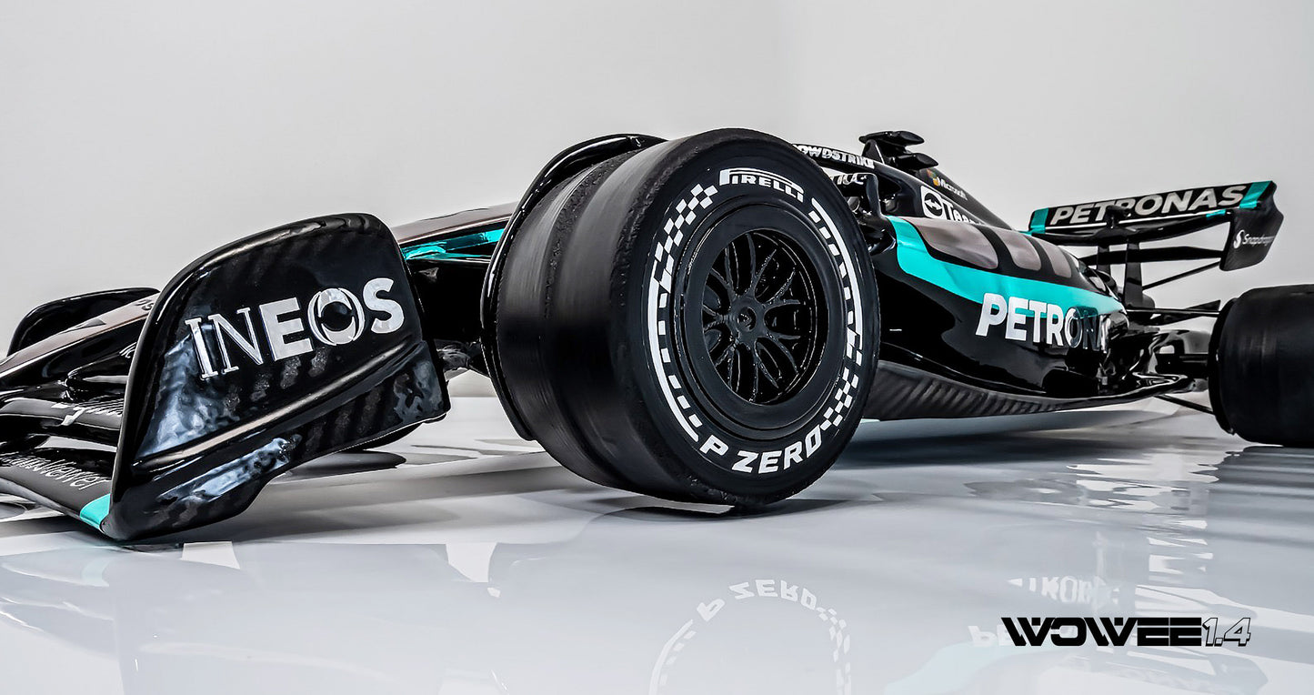 MERCEDES F1 ART MODEL